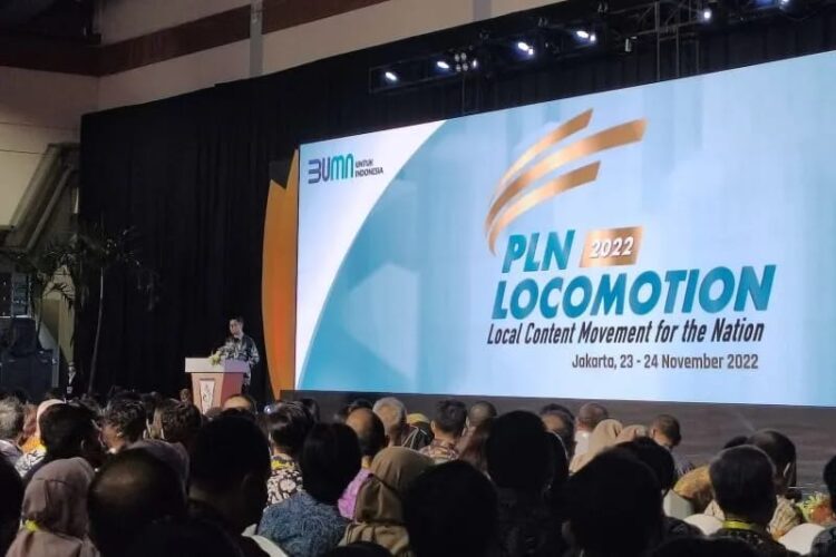 Direktur Utama PT PLN (Persero), Darmawan Prasodjo dalam pembukaan Locomotion 2022 di JCC Senayan, Jakarta, Rabu (23/11/2022). (Foto: Ant./Ade Irma Junida).