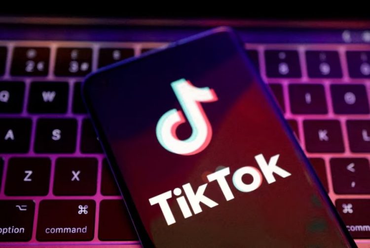 Ilustrasi: Tik Tok (Sumber: Reuters).
