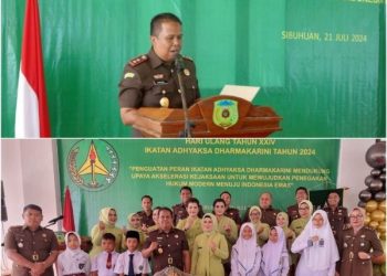 Kajari Palas Sinrang SH MH saat menyampaikan kata sambutannya (atas), Foto bersama pelajar (bawah). Minggu (21/07/2024) Foto: LimaSisiNews/Gabriel