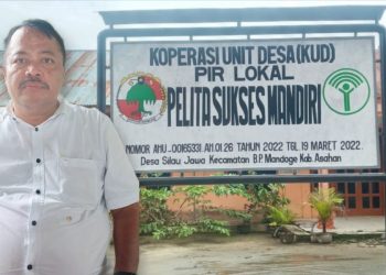 Ketua Tim Penyelesaian W.Manik dan Kantor Koperasi Pelita Sukses Mandiri Desa Silau Jawa. (mass)
